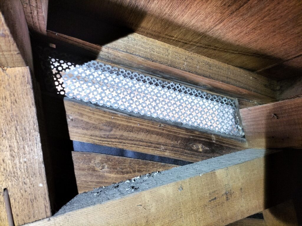 福岡市のネズミ対策工事｜Ｋ様邸 1