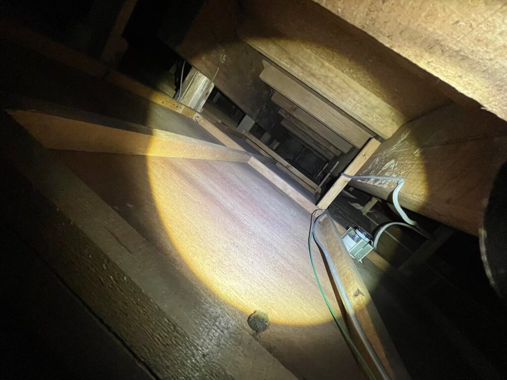 柏市のネズミ対策工事（足場あり）｜Ｔ様邸 1