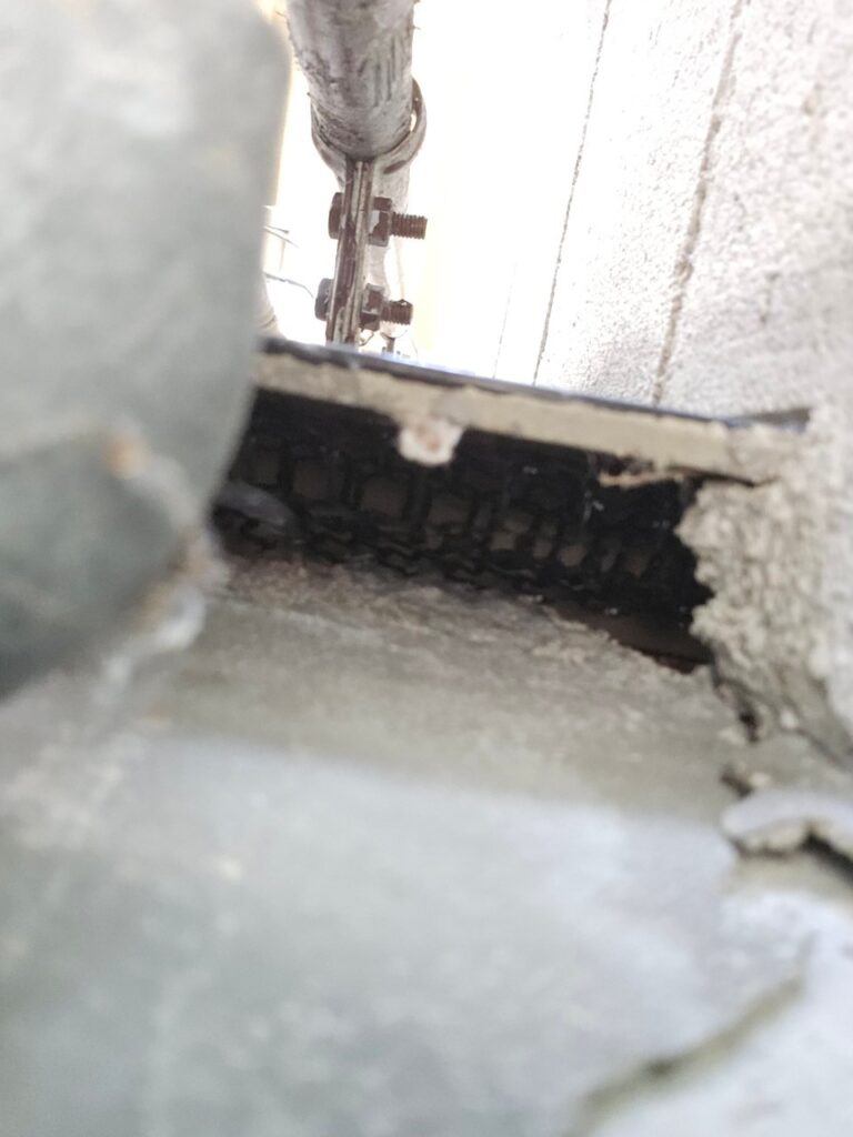 甲賀市の害獣予防対策工事|N様邸 8