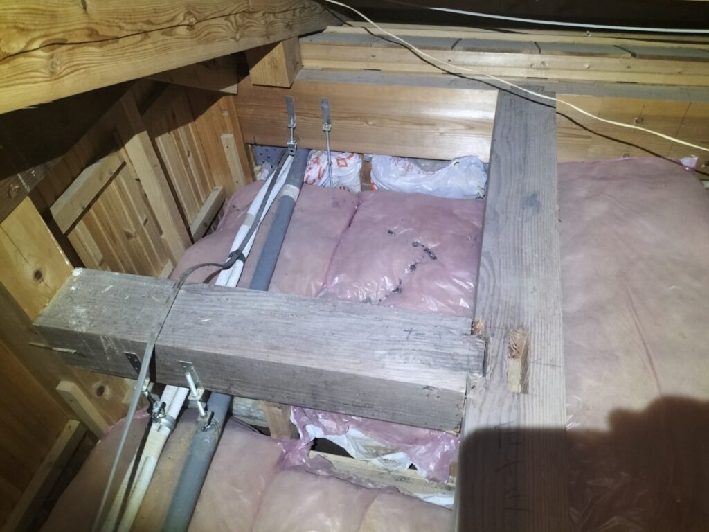 ネズミ・中型対策工事（光市O様邸） 5