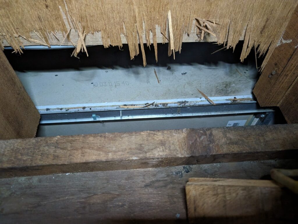 渋谷区のネズミ対策工事｜A様邸 12