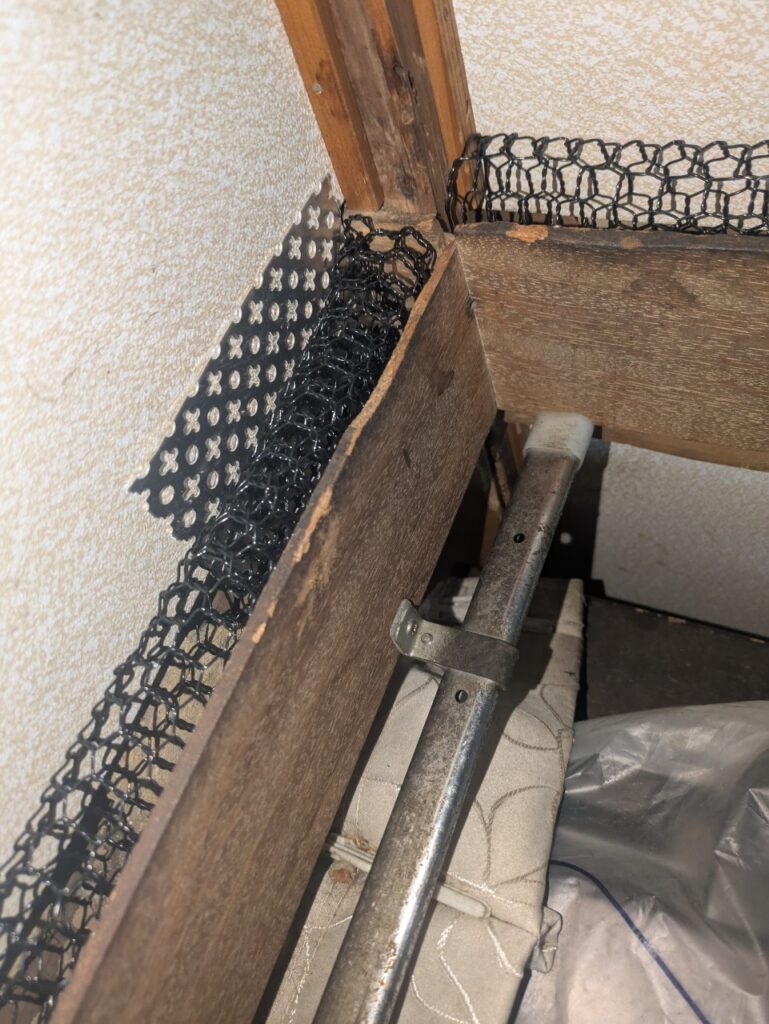 横浜市のネズミ・中型害獣対策工事｜O様邸 4